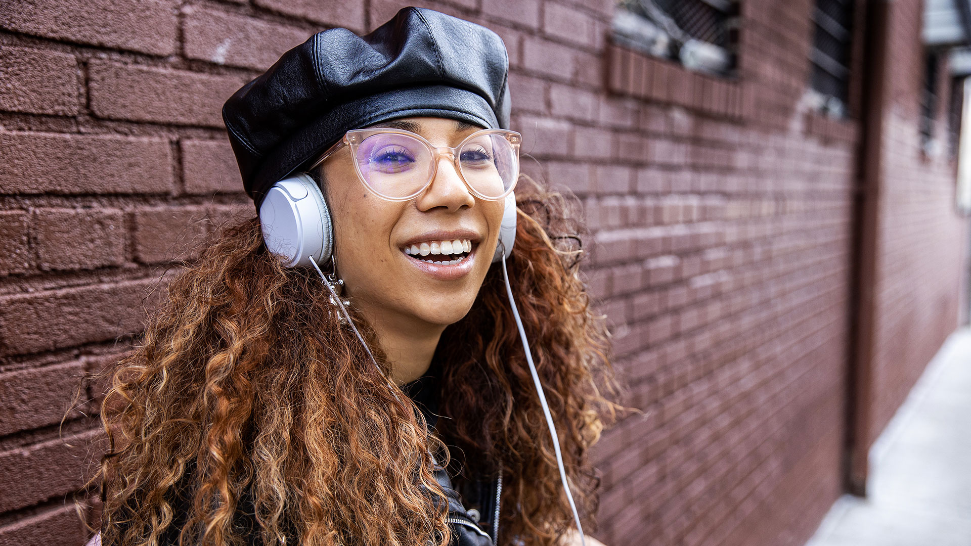 wired_headphones